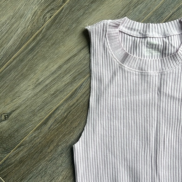 NWOT AERIE Ribbed Lilac High Neck Tank - Picture 2 of 3